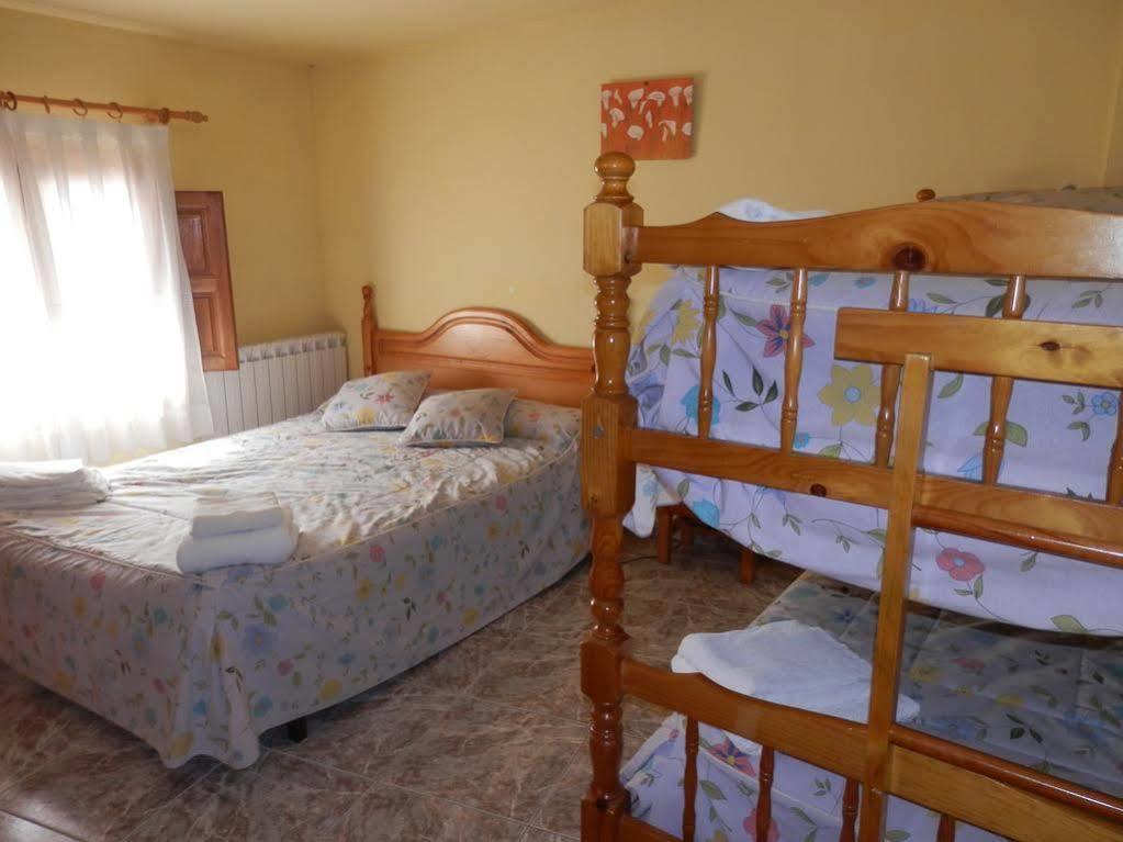 Hostal El Portalico Linares de Mora Kültér fotó